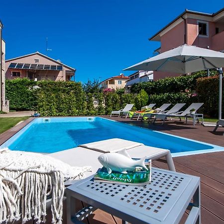 Villa Francesco Ровинь Экстерьер фото