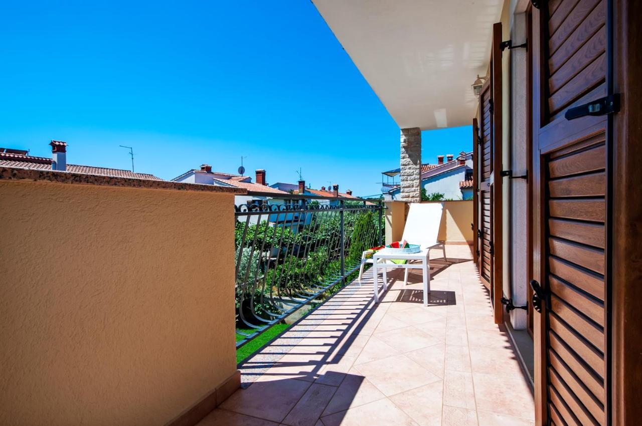 Villa Francesco Ровинь Экстерьер фото
