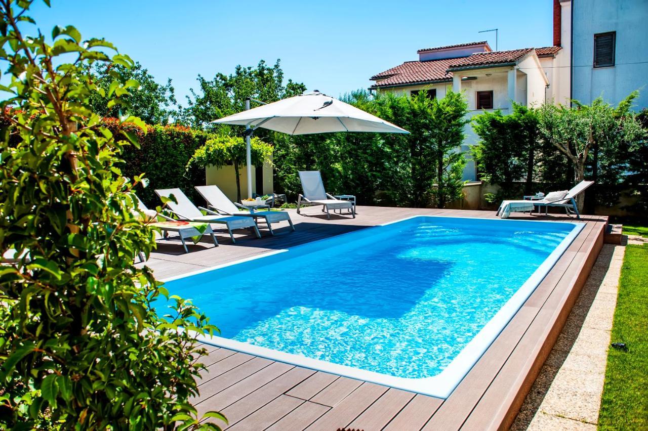 Villa Francesco Ровинь Экстерьер фото